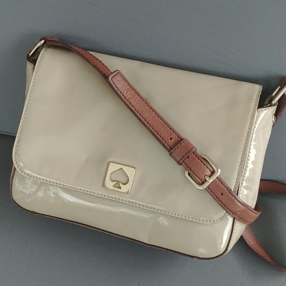 **MOVING SALE EVERYTHING MUST GO** Kate Spade Patent Leather Crossbody